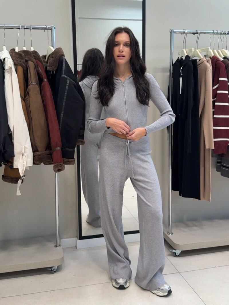 i002 - CONJUNTO CROP