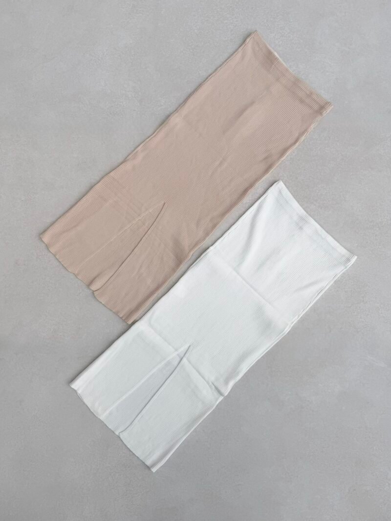 M097 Pollera c/tajo