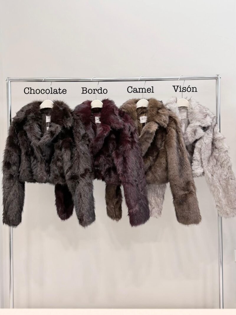 i113 - SACO PELO CORTO