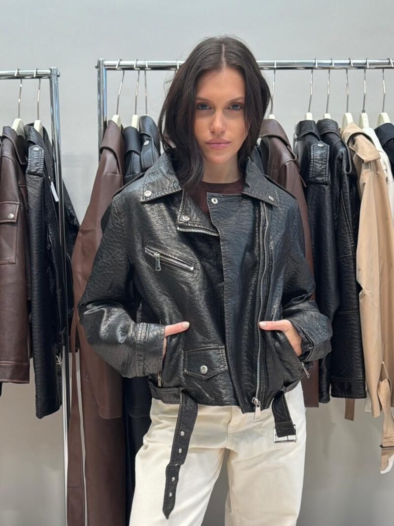 i011 - croco con cinto