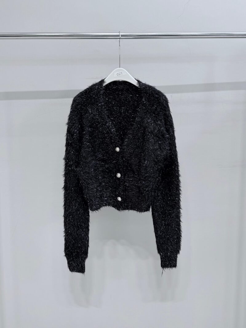 M019 - Cardigan