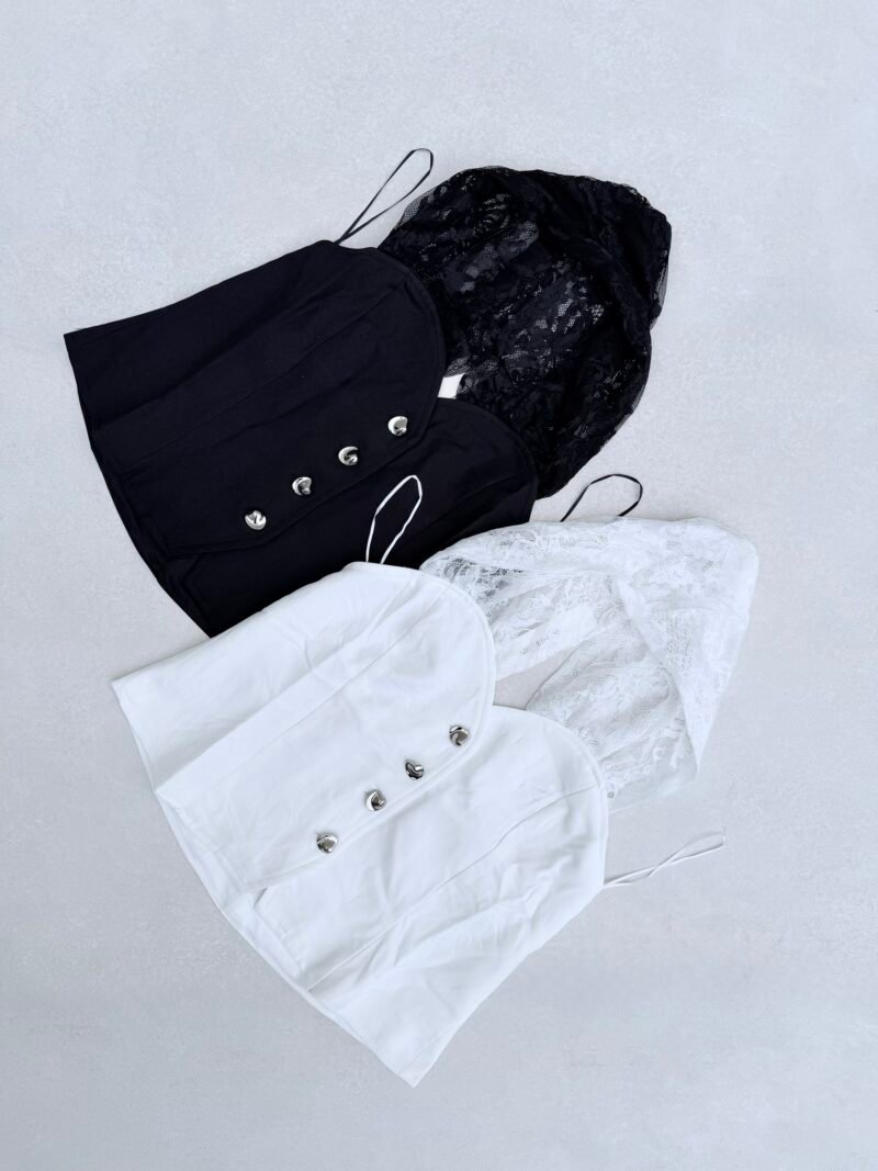 V129 - Top Halter