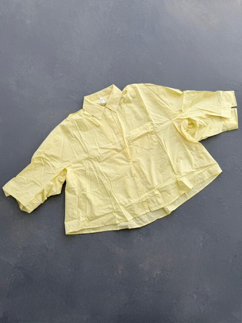 V070 - CAMISA ANCHA