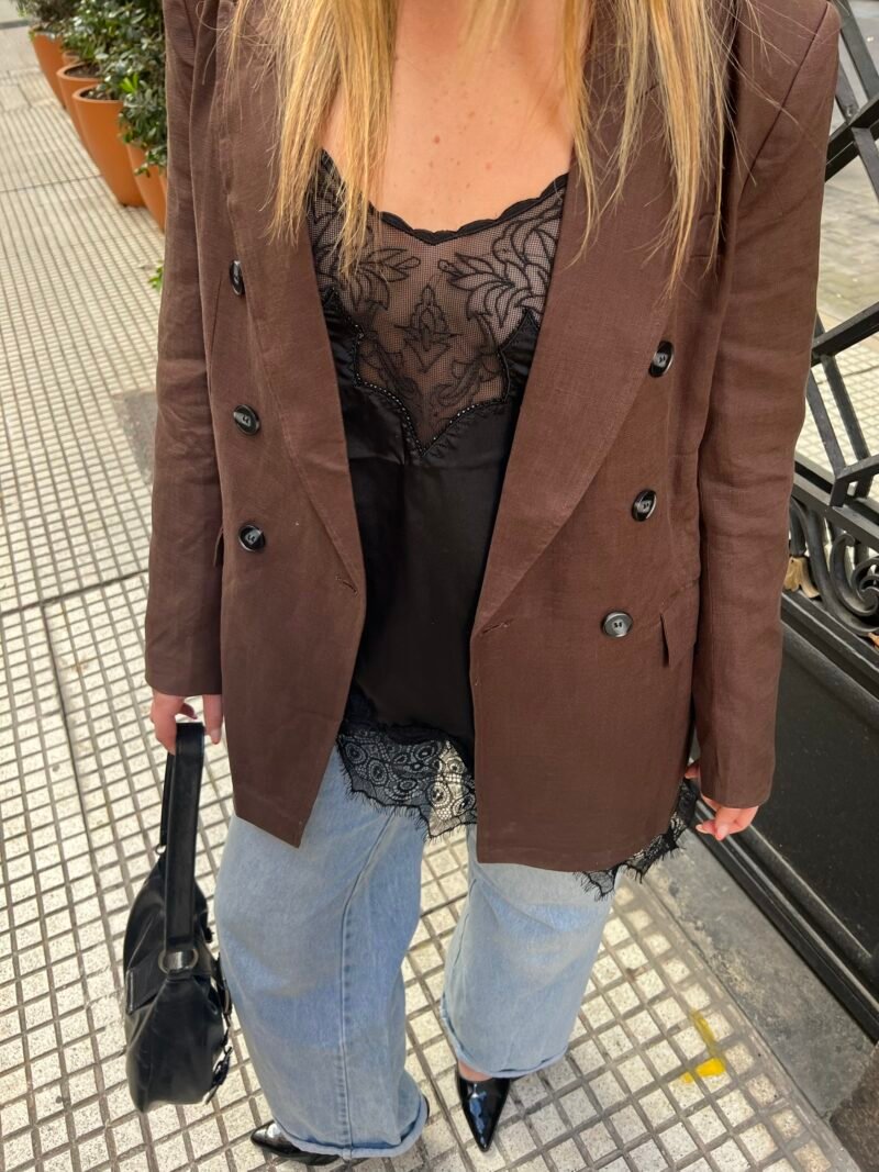 V160 - Musculosa c/puntilla