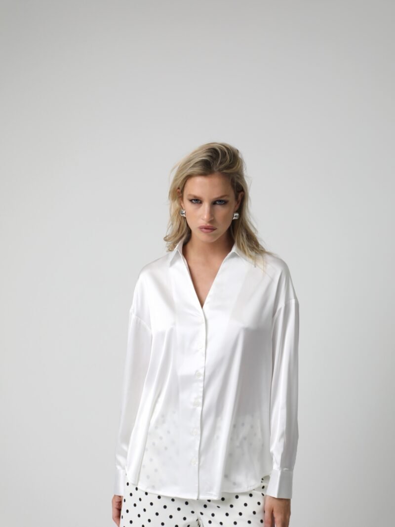 V095 - CAMISA SATEN V