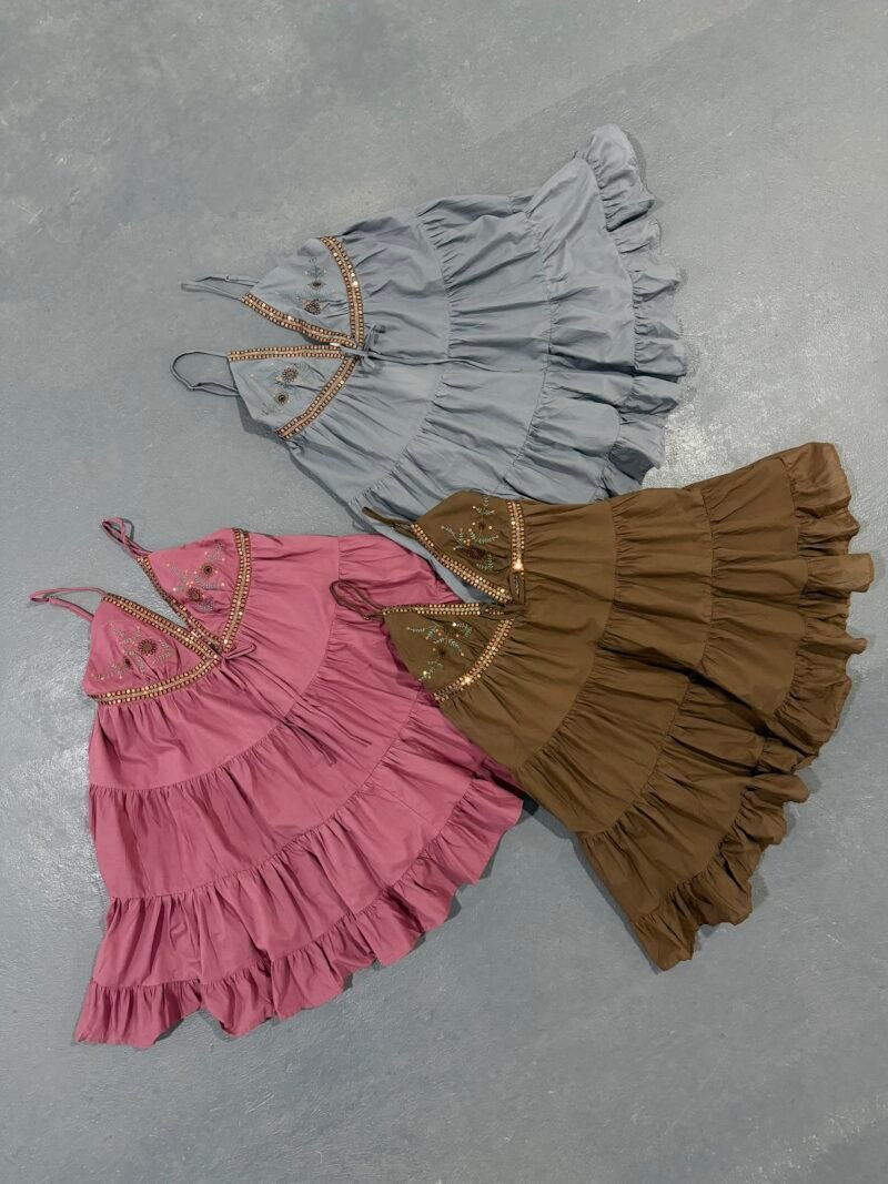 V167 - Vestido con lentejuelas